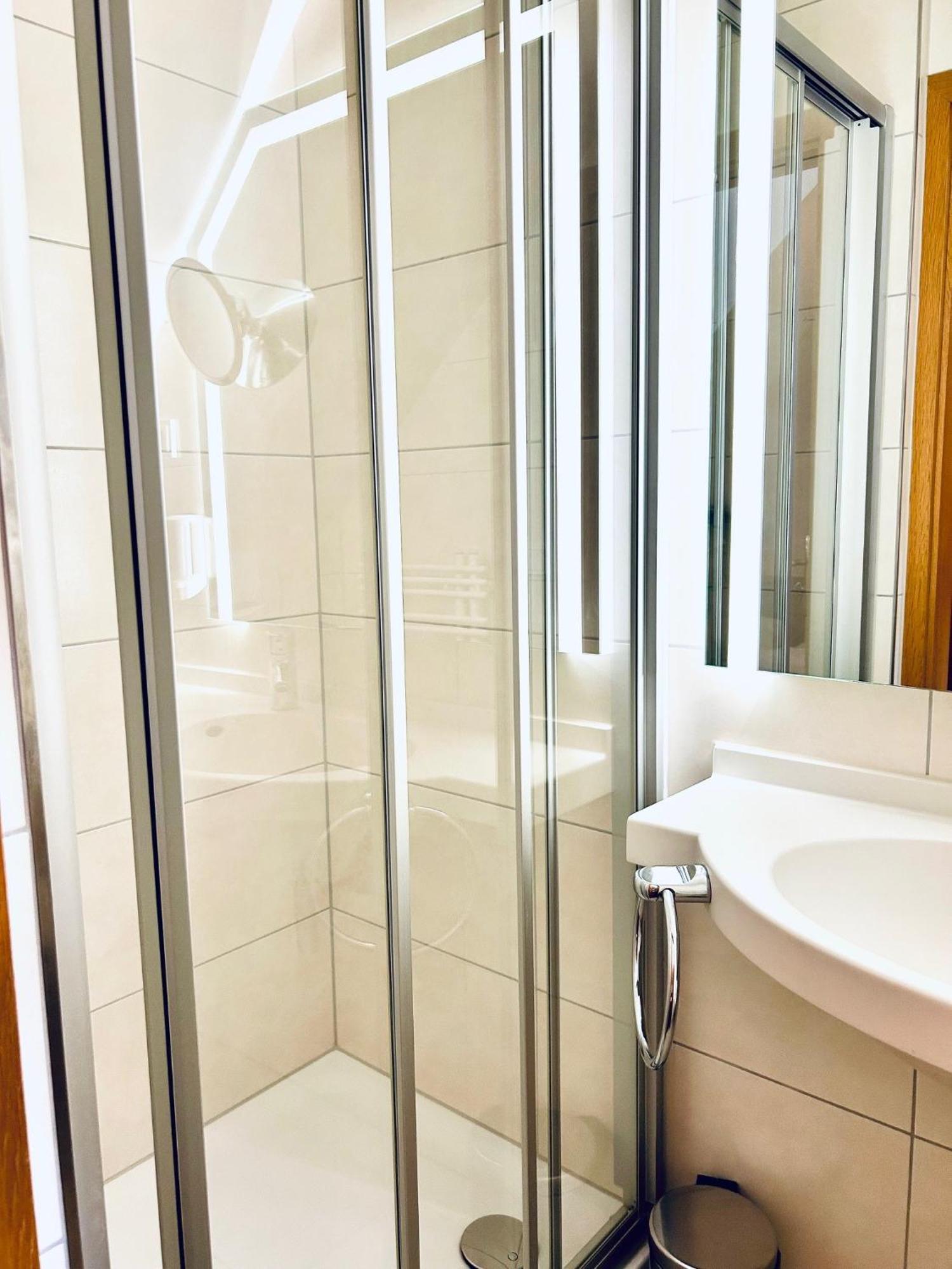 Hotel Fischerhaus シュタルンベルク エクステリア 写真